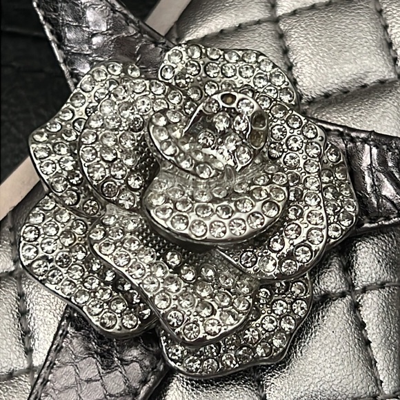 MICHAEL Michael Kors Lucia Crystal Embellished Leather Thong Sandals - Picture 6 of 11